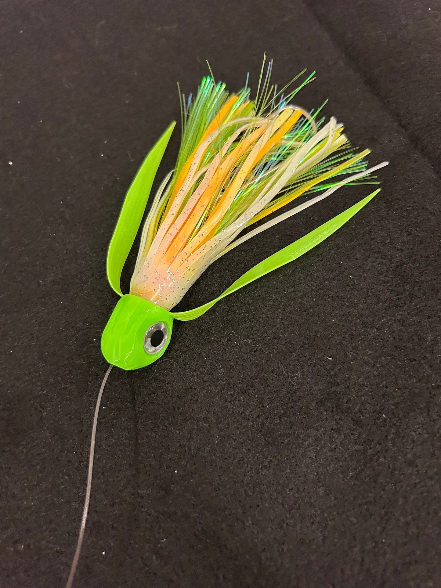 Medium *Rigged* Green/Yellow/White Lure